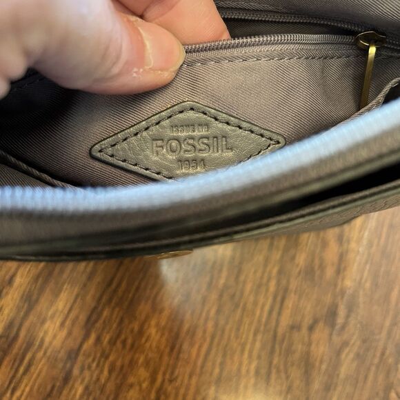 FOSSIL Kinley Leather Crossbody Gray - Picture 10 of 12